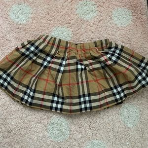 Burberry skirt